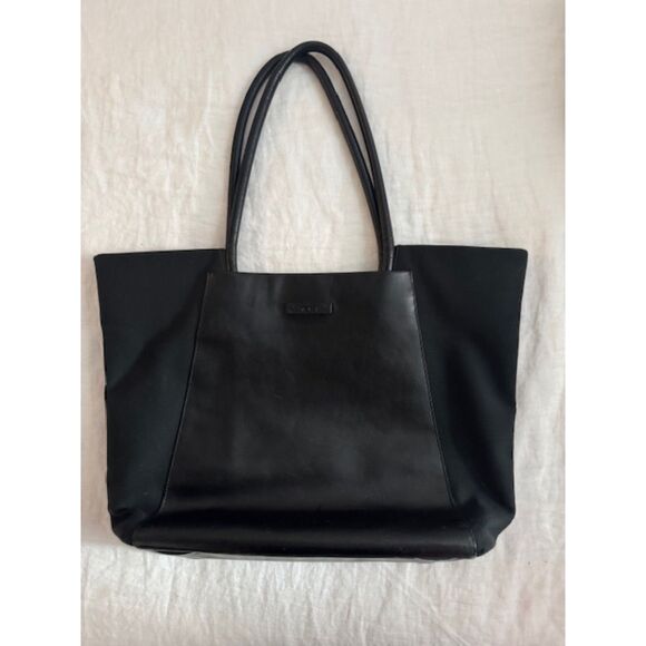 TUMI Black Travel Laptop Leather Canvas Back - Picture 1 of 11